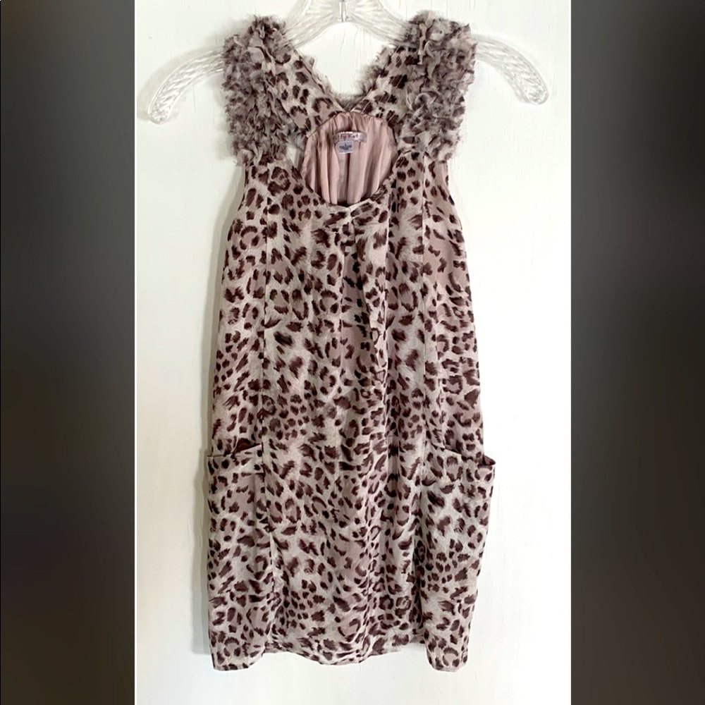 Girls dress